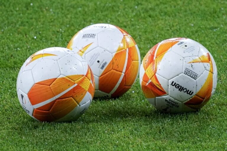 Μεγάλες διοργανώσεις με σούπερ προσφορά* – Δευτέρα 17/5