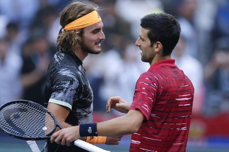 Γράφει ιστορία ο Τσιτσιπάς, «παιχνίδι» με τα μπαλάκια για Τζόκοβιτς!